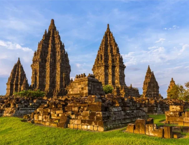 prambanan 3